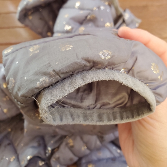 GapKids lightweight puffer jacket - Picture 5 of 6